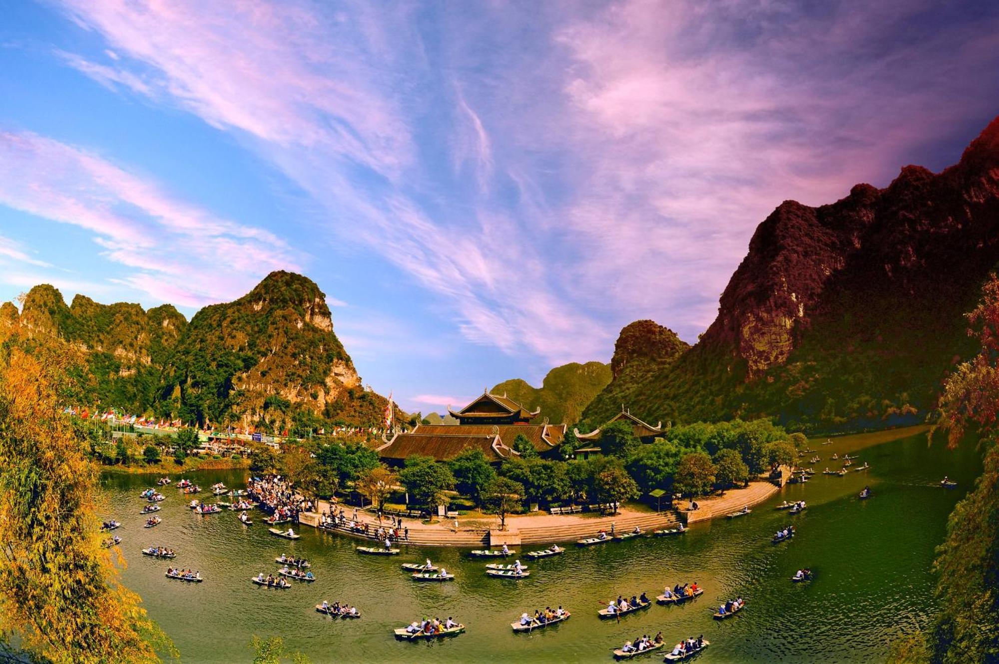 Truong Son Luxury Homestay Ninh Binh Exterior photo